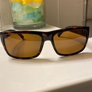BRAND NEW NEVER WORN UNISEX ELECTRIC SUNNIES